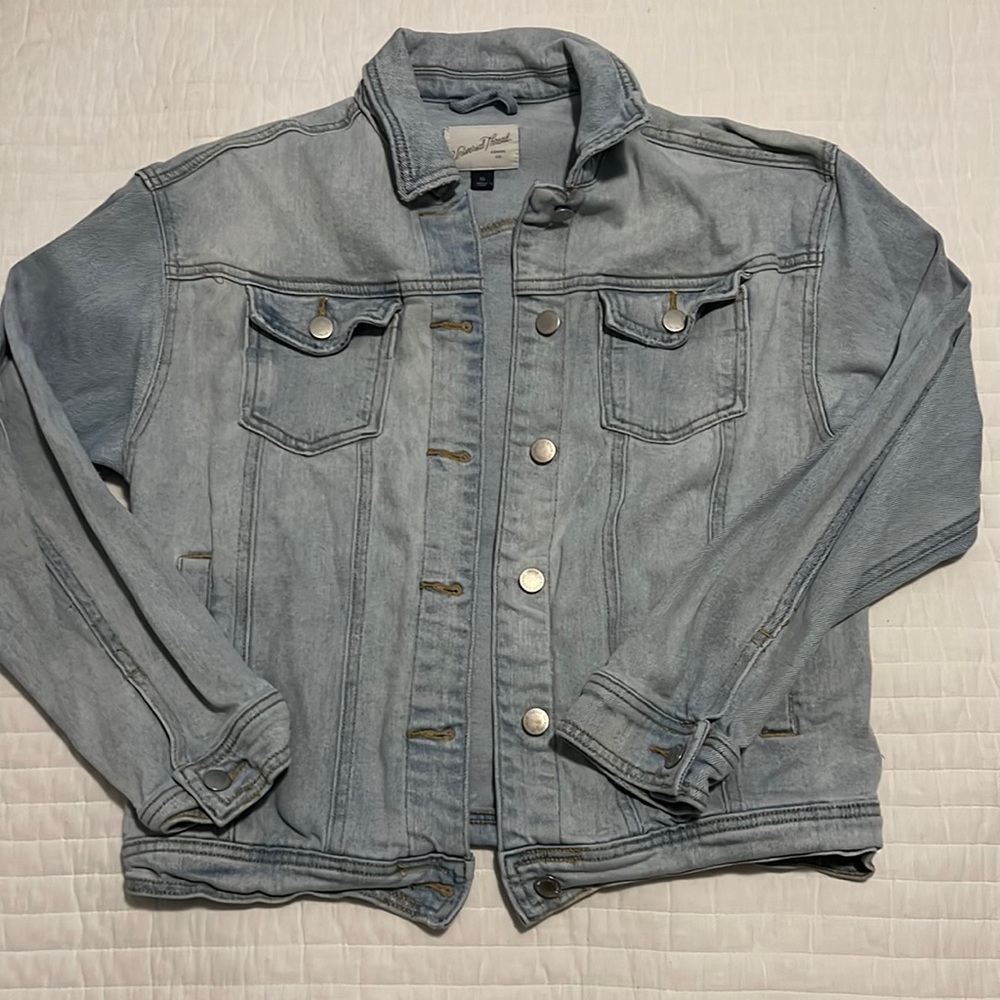 Light wash jean jacket